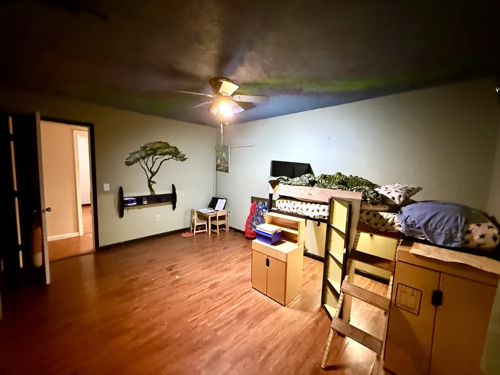 225 Lake Forrest Rd Lynchburg, TN 37352