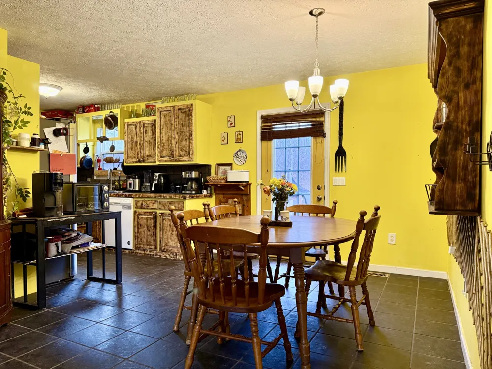 225 Lake Forrest Rd Lynchburg, TN 37352