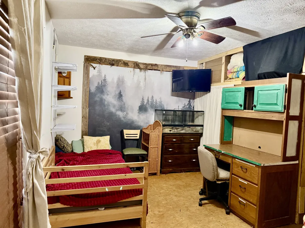 225 Lake Forrest Rd Lynchburg, TN 37352