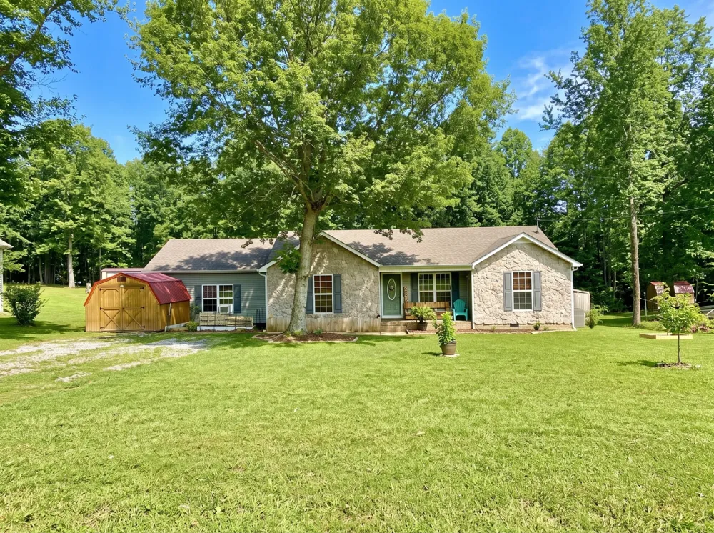 225 Lake Forrest Rd Lynchburg, TN 37352