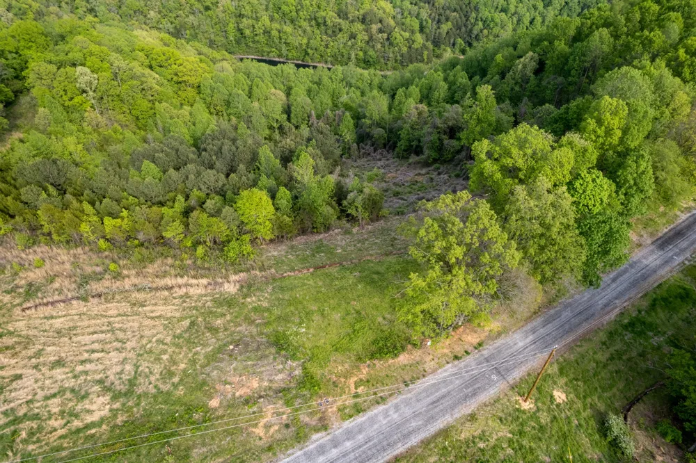 14 Caleb Way Baxter, TN 38544