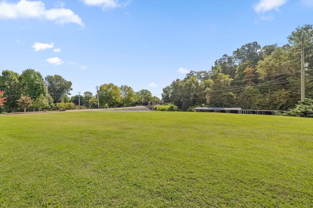 3237 Waterfront Dr Chattanooga, TN 37419