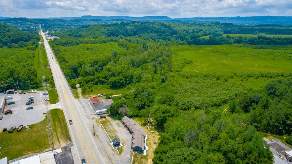 5640 Us 41 Jasper, TN 37347