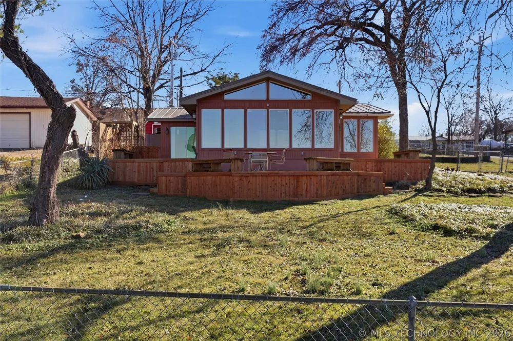 32262 E 720 ROAD Wagoner, OK 74467