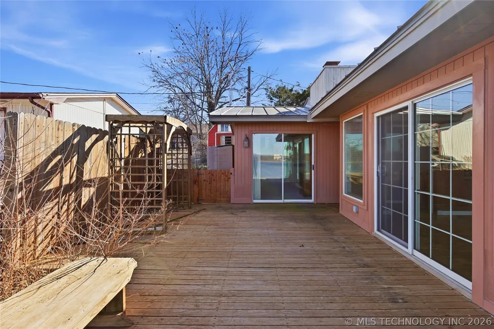 32262 E 720 ROAD Wagoner, OK 74467