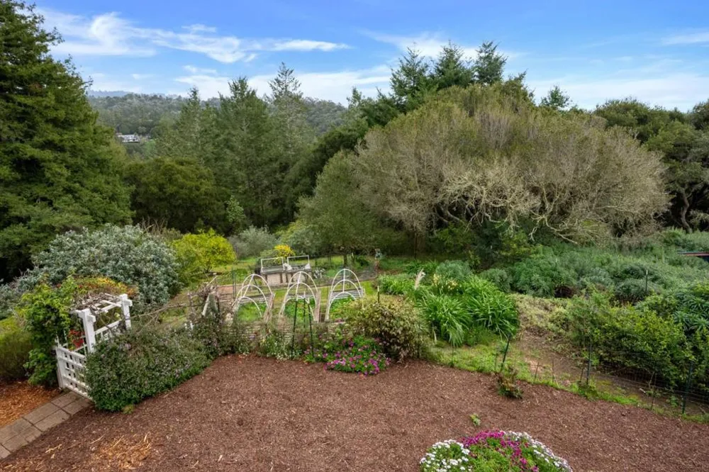 645 Skyward Drive Aptos, CA 95003