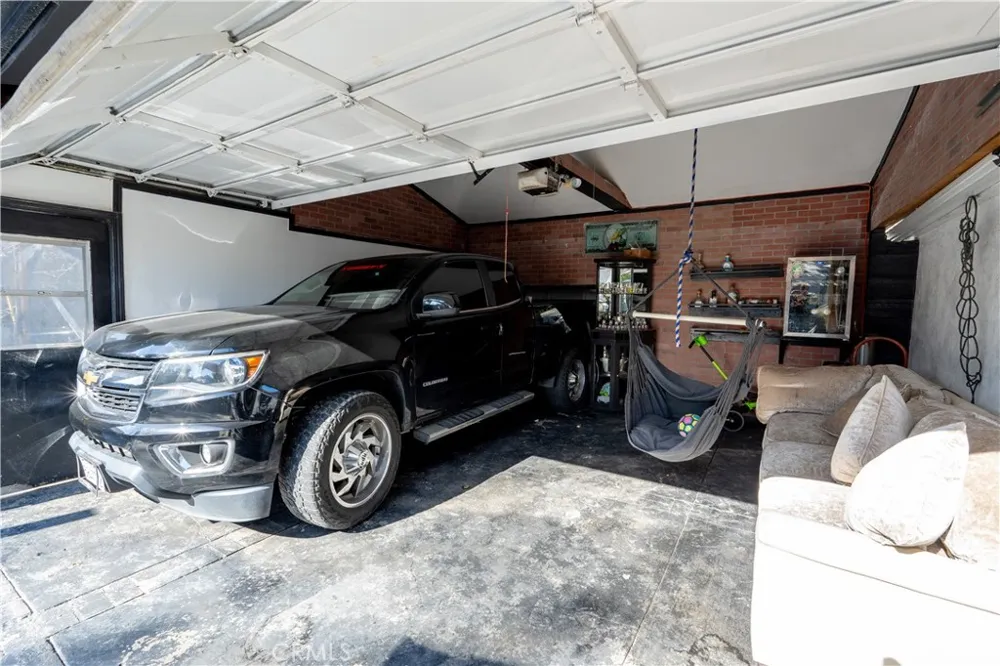 3895 Twining Jurupa Valley, CA 92509