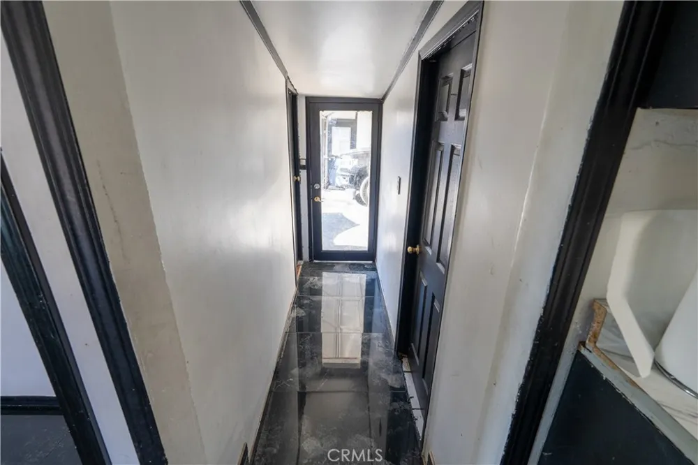 3895 Twining Jurupa Valley, CA 92509