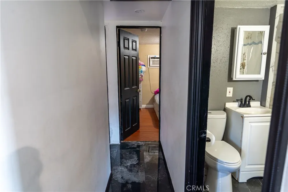 3895 Twining Jurupa Valley, CA 92509