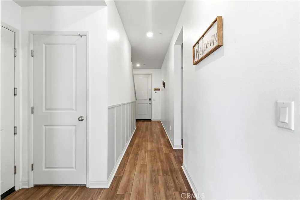 15594 Raptor Moreno Valley, CA 92551