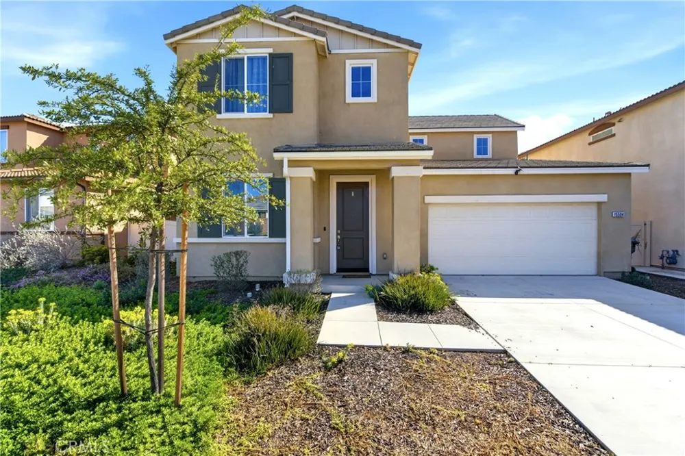15594 Raptor Moreno Valley, CA 92551