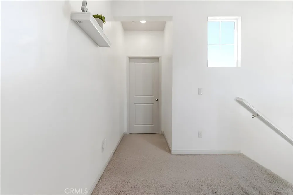 15594 Raptor Moreno Valley, CA 92551