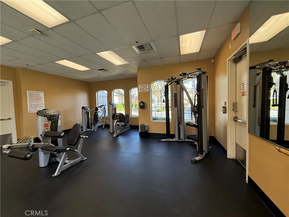 25323 Bayside Harbor City, CA 90710