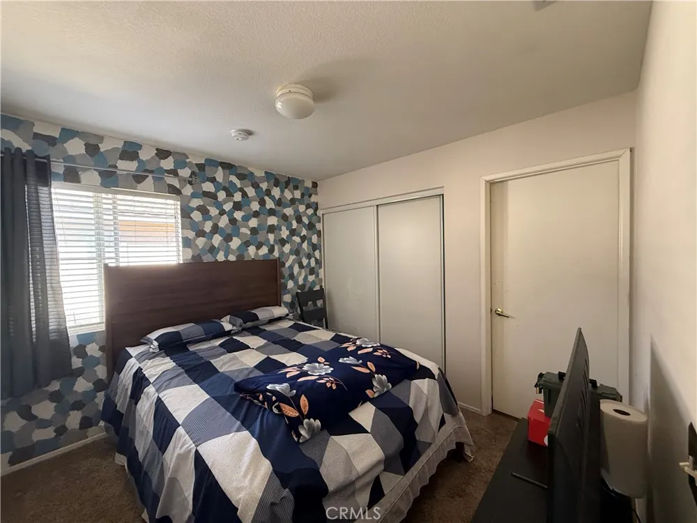 25323 Bayside Harbor City, CA 90710