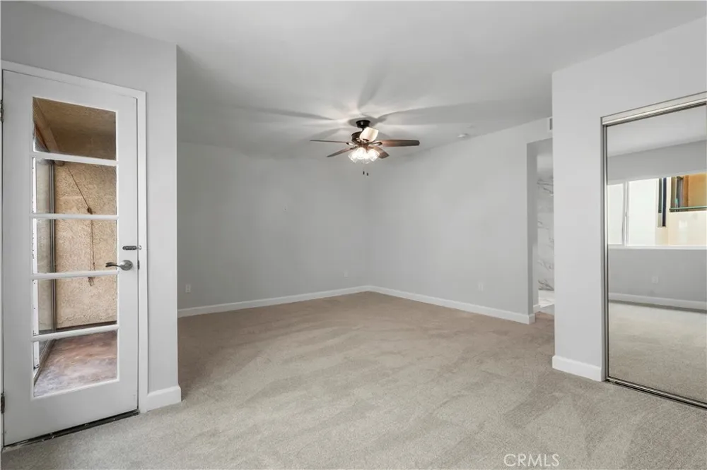 227 E Burbank #C Burbank, CA 91502