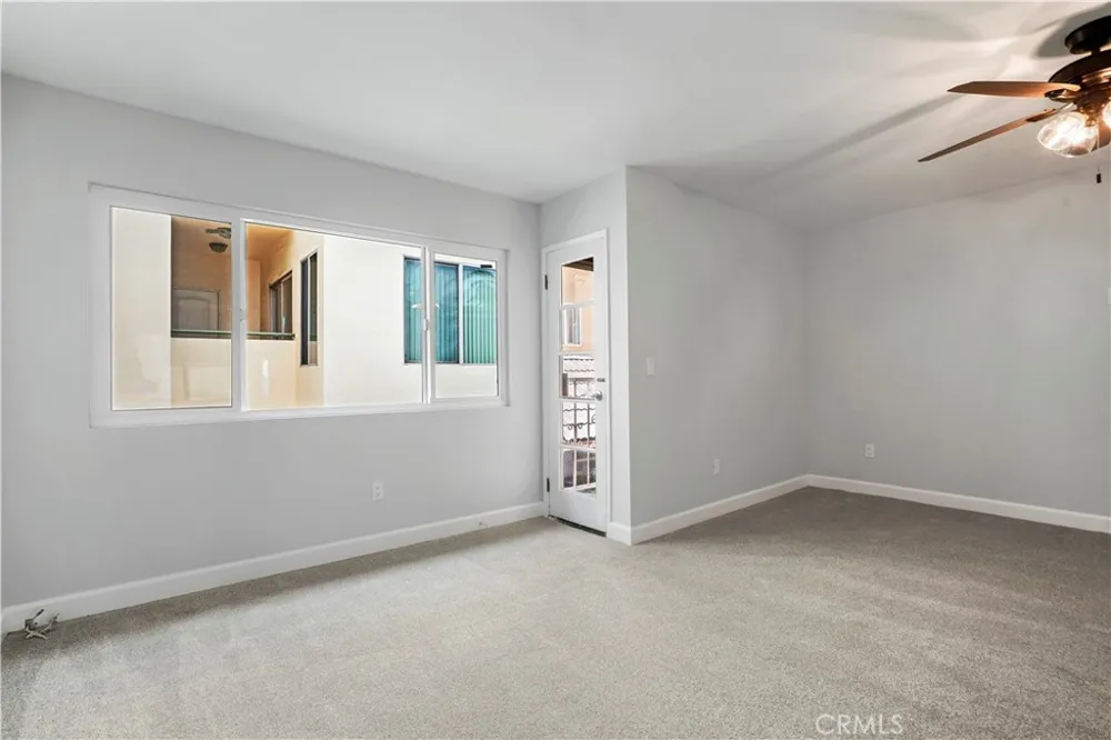 227 E Burbank #C Burbank, CA 91502