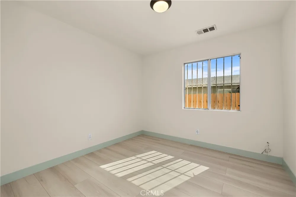 13780 Del Ray Desert Hot Springs, CA 92240