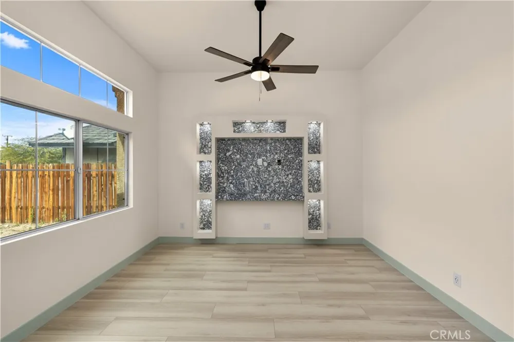 13780 Del Ray Desert Hot Springs, CA 92240
