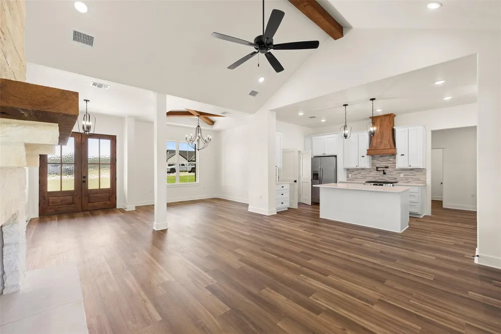 103 Pueblo Drive Caldwell, TX 77836