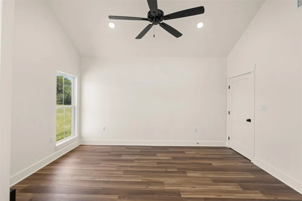 103 Pueblo Drive Caldwell, TX 77836
