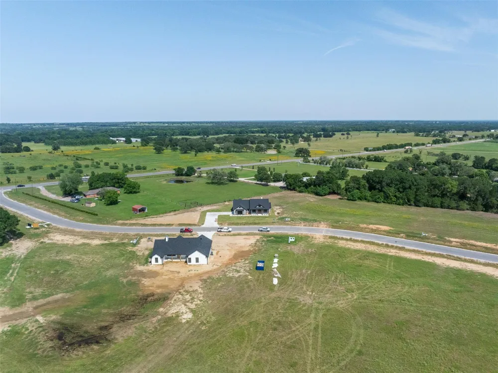 103 Pueblo Drive Caldwell, TX 77836