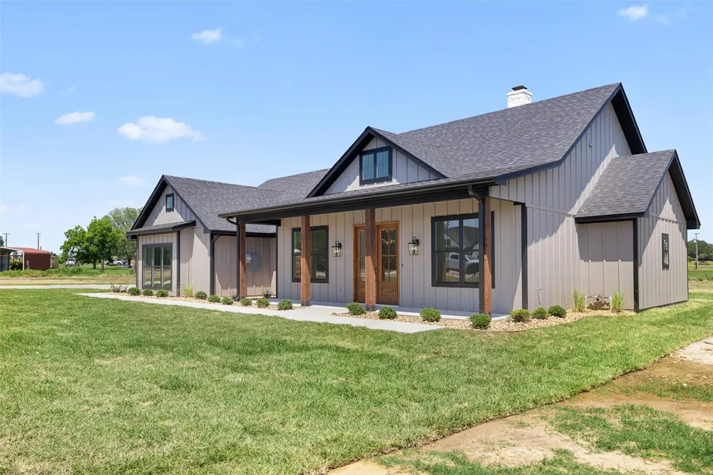 103 Pueblo Drive Caldwell, TX 77836