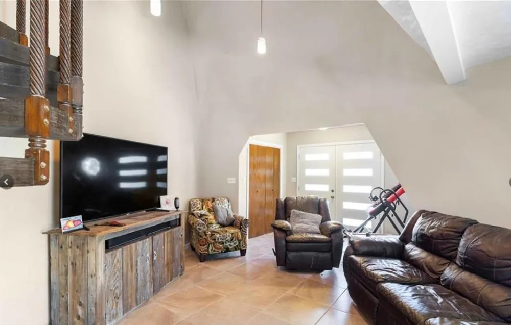 503 Rabbit Run Rd Victoria, TX 77905