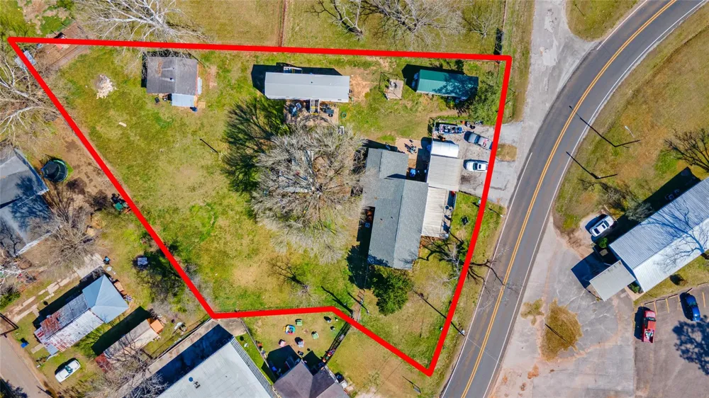 11281 Highway 150 Shepherd, TX 77371