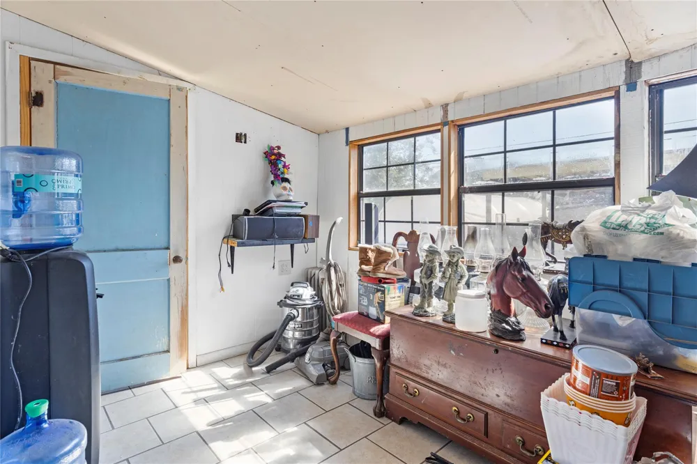 11281 Highway 150 Shepherd, TX 77371