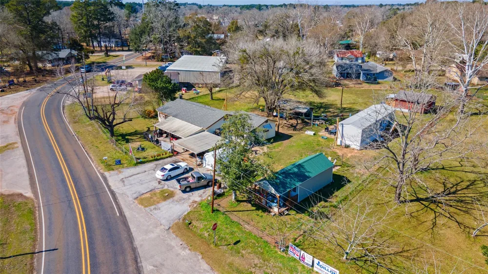 11281 Highway 150 Shepherd, TX 77371