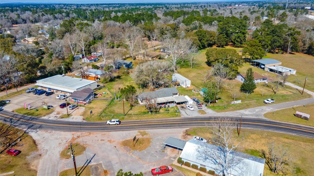 11281 Highway 150 Shepherd, TX 77371