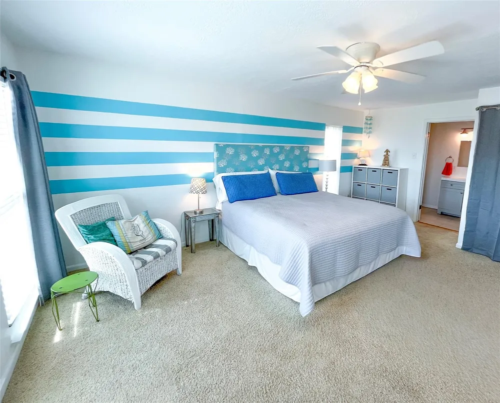 16614 Jamaica Beach Rd Jamaica Beach, TX 77554