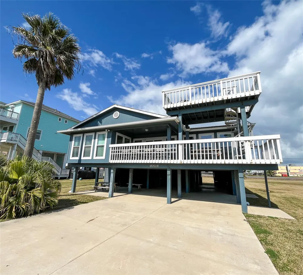 16614 Jamaica Beach Rd Jamaica Beach, TX 77554