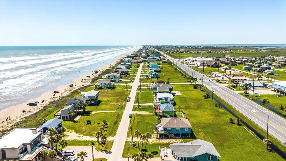 16614 Jamaica Beach Rd Jamaica Beach, TX 77554