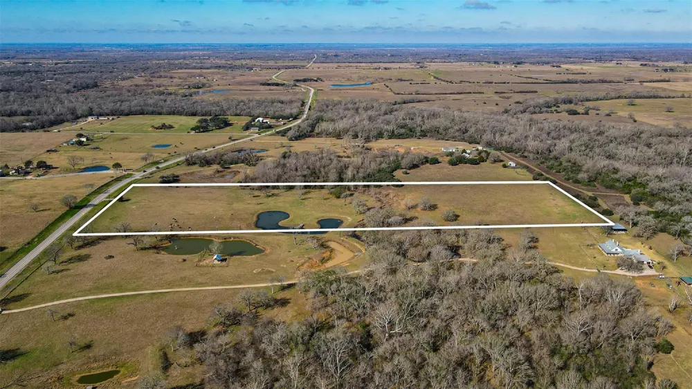 38604 Fm 3346 Road Hempstead, TX 77445