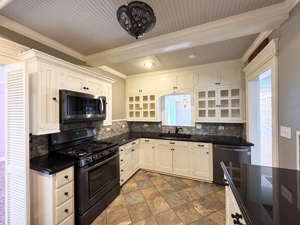 107 Lazy Lane Crockett, TX 75835