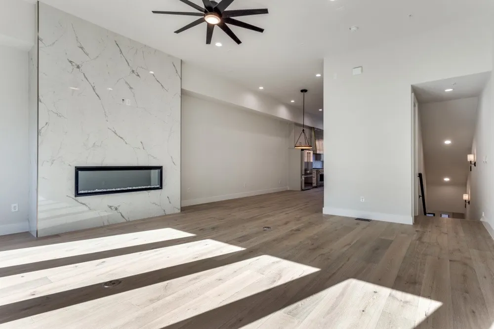 250 E Dallas Road #112 Grapevine, TX 76051