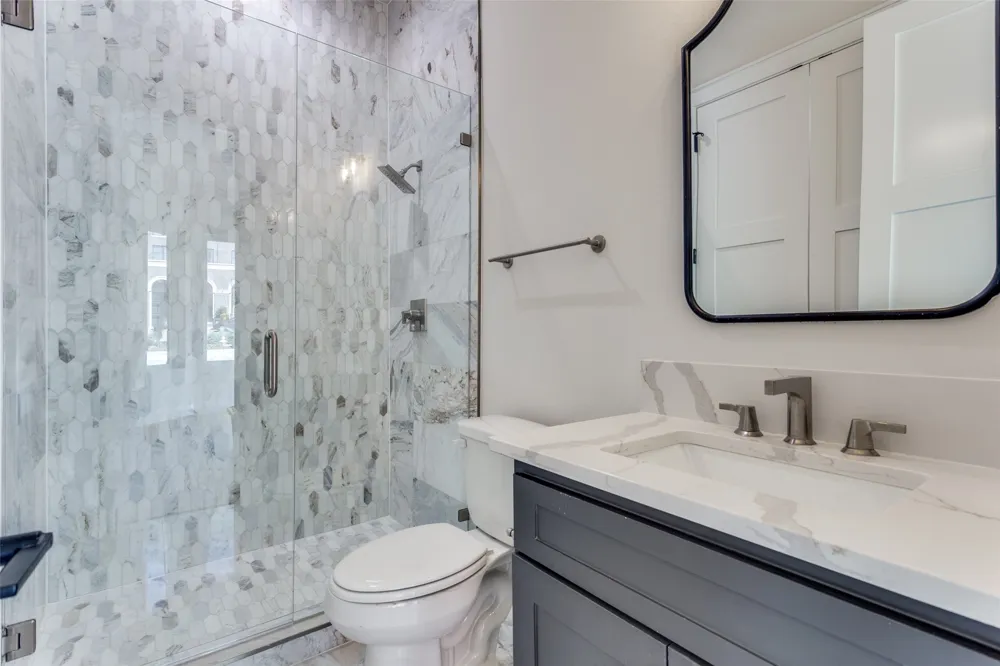 250 E Dallas Road #112 Grapevine, TX 76051