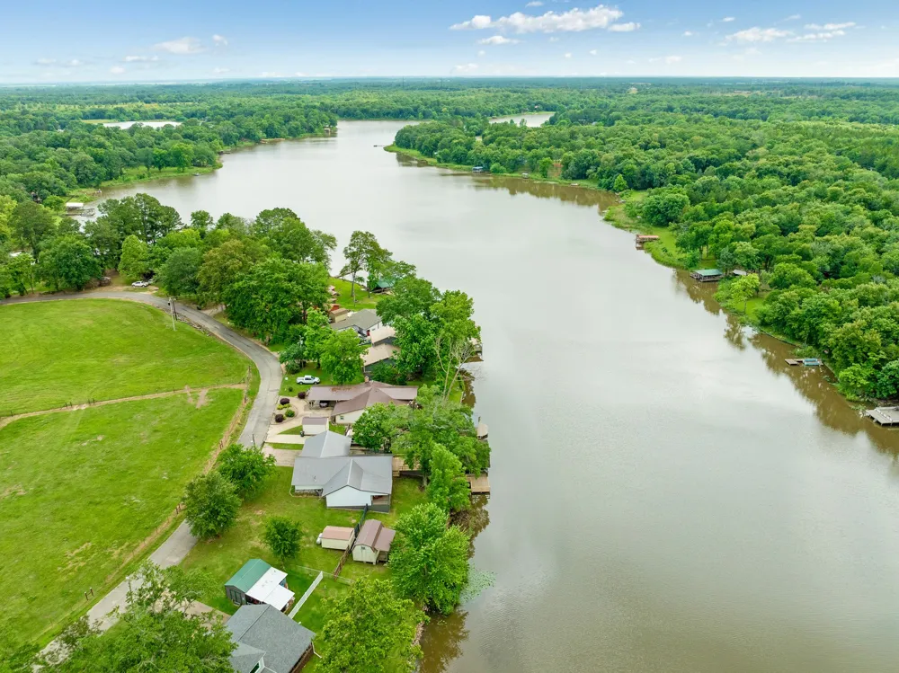1205 Lakeside Drive Fort Towson, OK 74735