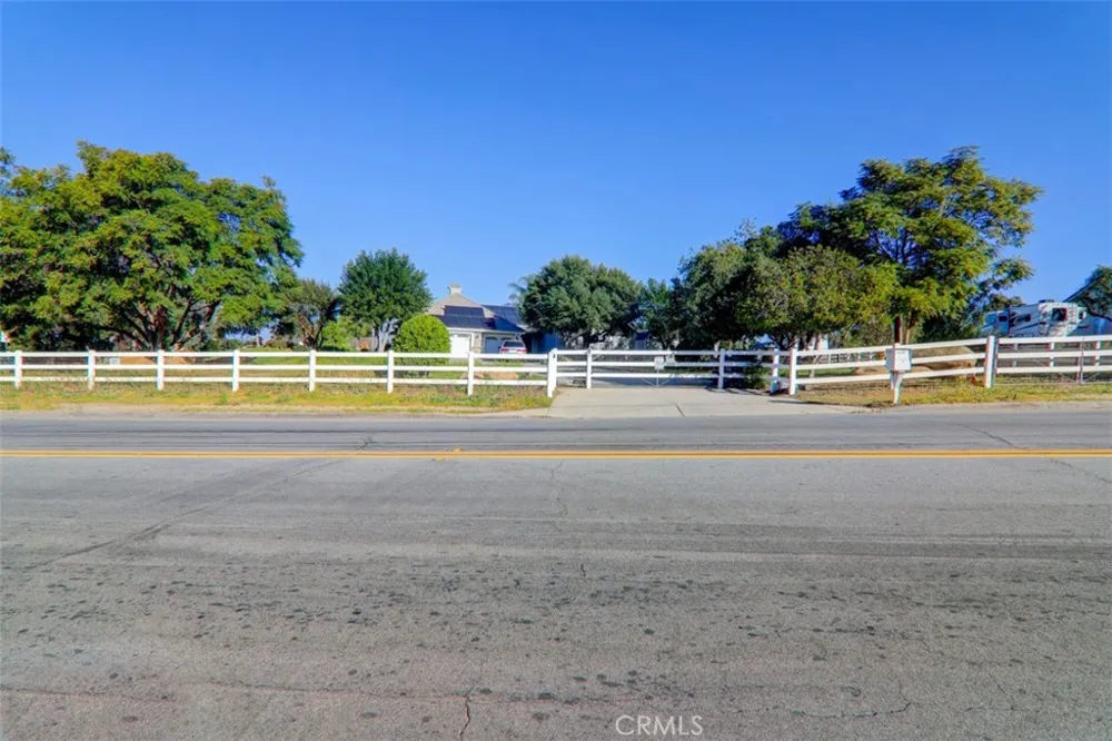 16950 Scottsdale Riverside, CA 92504