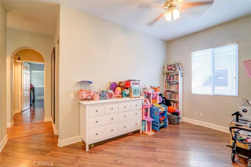 16950 Scottsdale Riverside, CA 92504