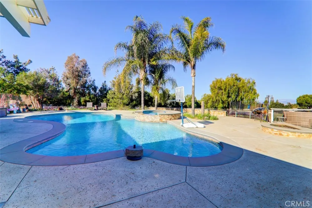 16950 Scottsdale Riverside, CA 92504
