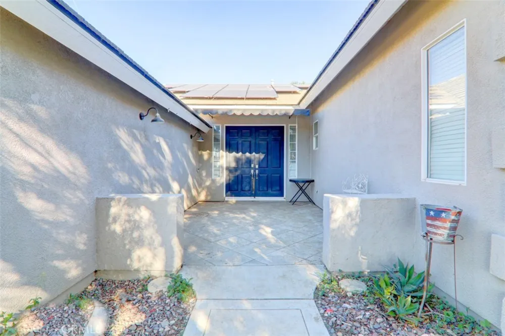 16950 Scottsdale Riverside, CA 92504