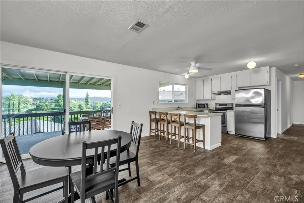 18528 North Shore Drive Hidden Valley Lake, CA 95467