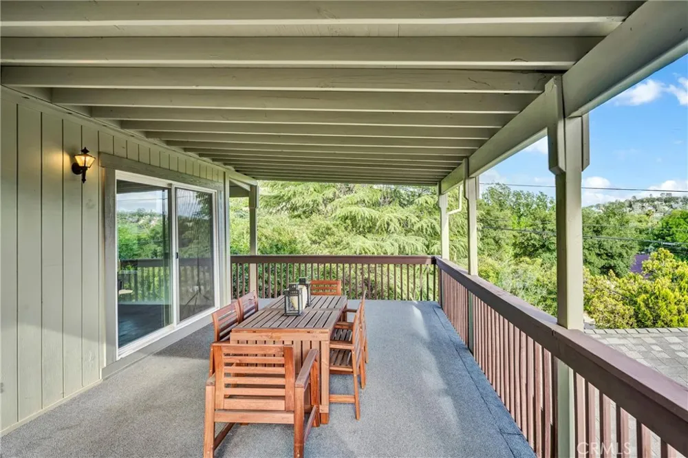18528 North Shore Drive Hidden Valley Lake, CA 95467