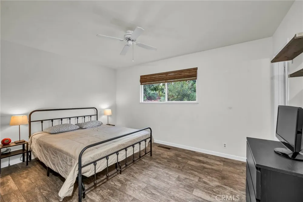 18528 North Shore Drive Hidden Valley Lake, CA 95467