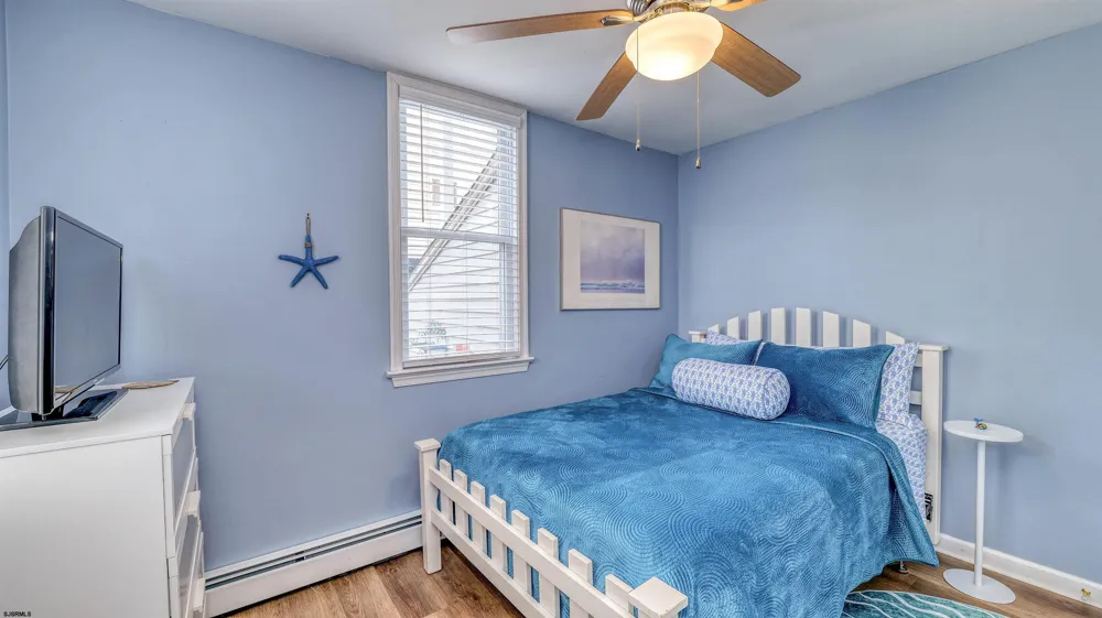 133 Central Ave Ocean City, NJ 08226