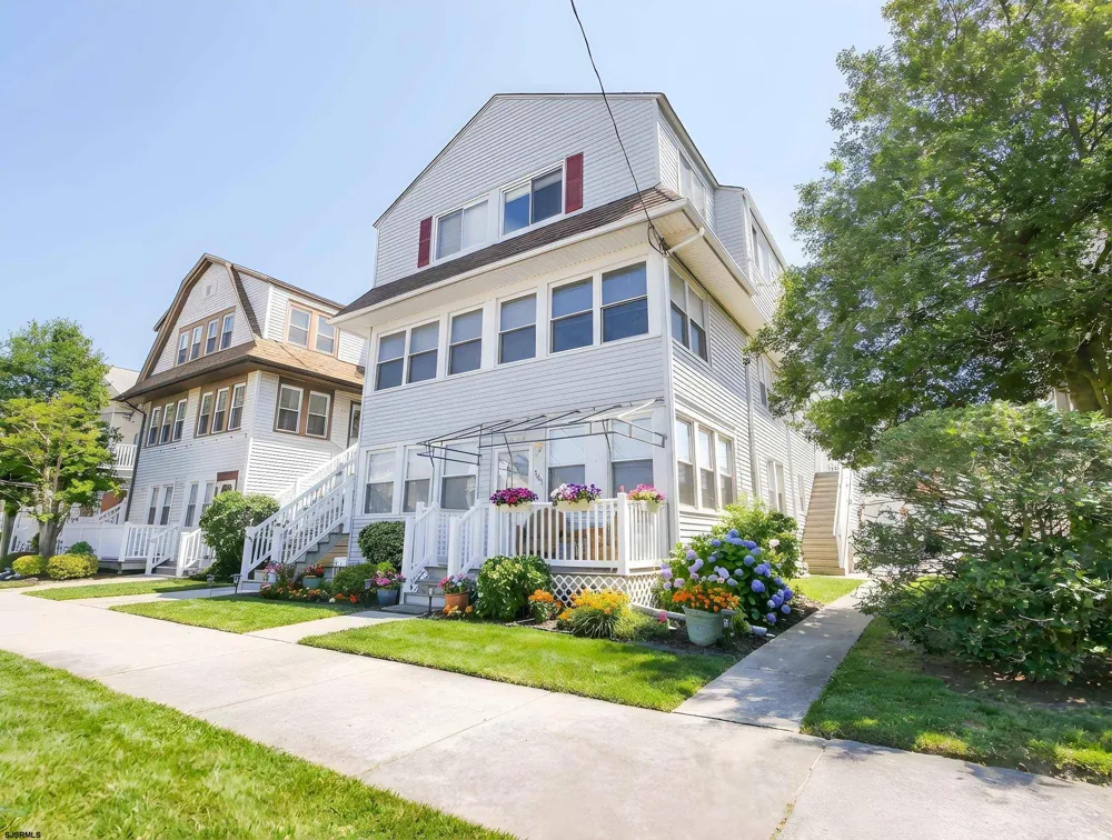 133 Central Ave Ocean City, NJ 08226