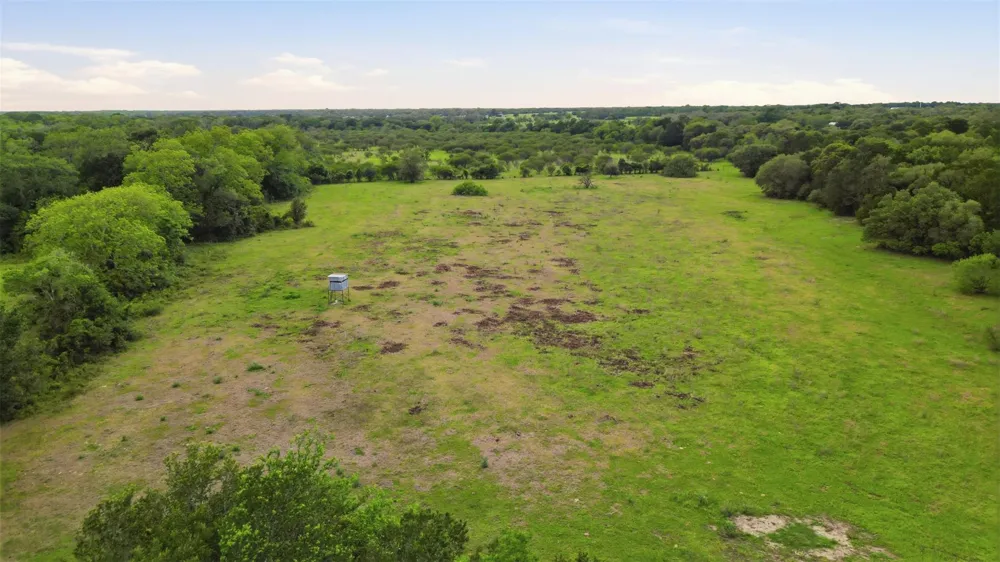 1165 Cr 213 Weimar, TX 78962