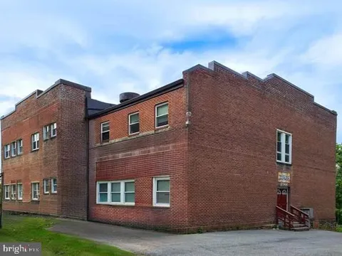 100 SCHOOL STREET #C